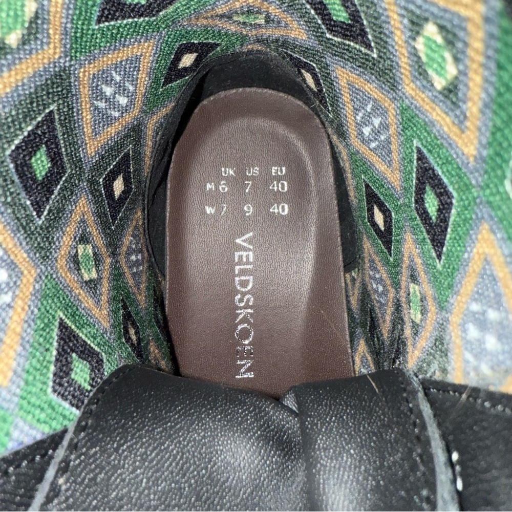 VELDSKOEN Move Me Ranger Boot Black Leather Black Sole Men’s 7 Women’s 9 EU 40 - Picture 9 of 16